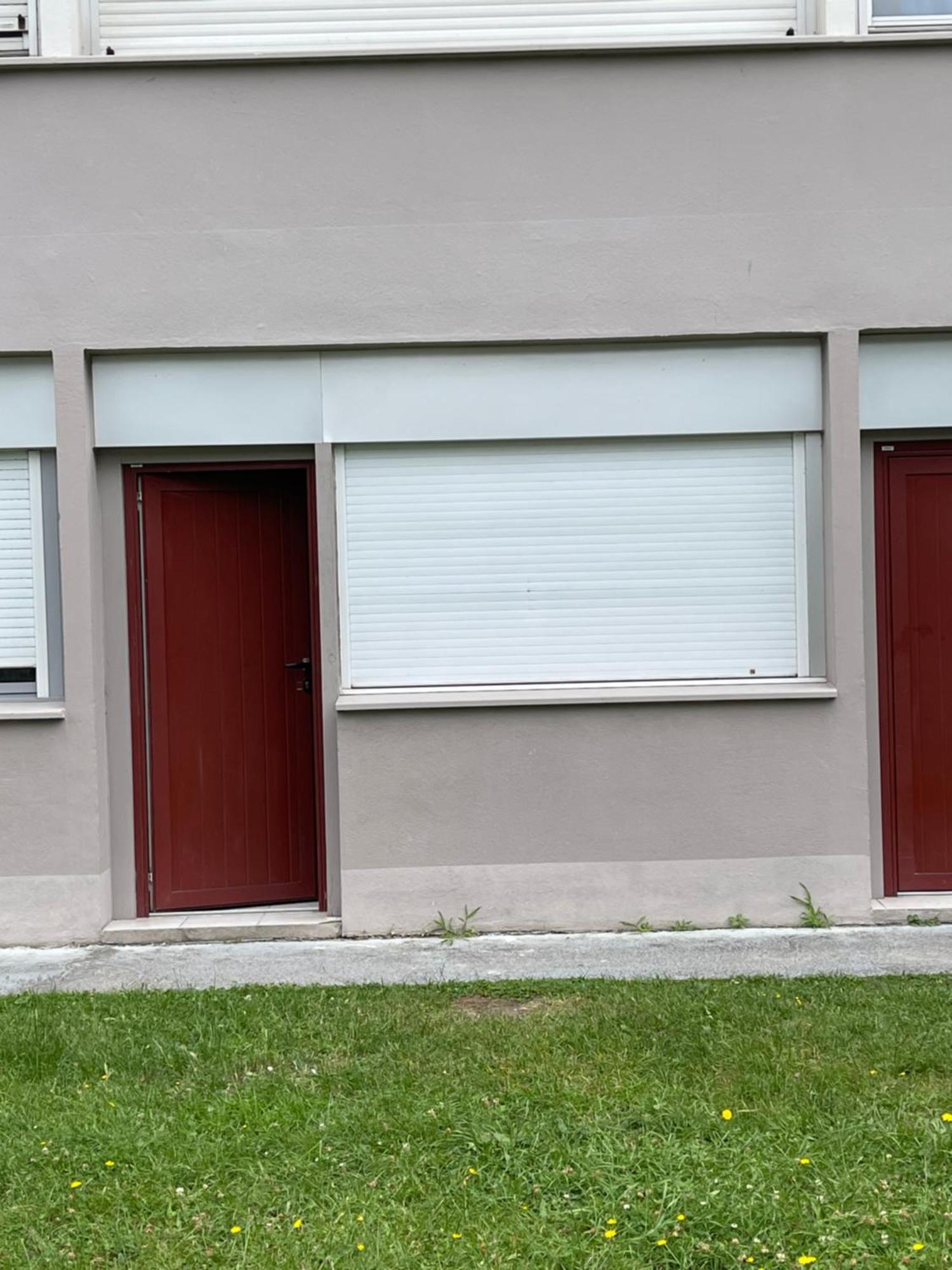 Appartement Ou Studio En Hyper Centre, Pour La Plage Et La Rue Pietonne Il Suffit De Traverser La Rue , Voir La Photo Principale Andernos-les-Bains ภายนอก รูปภาพ
