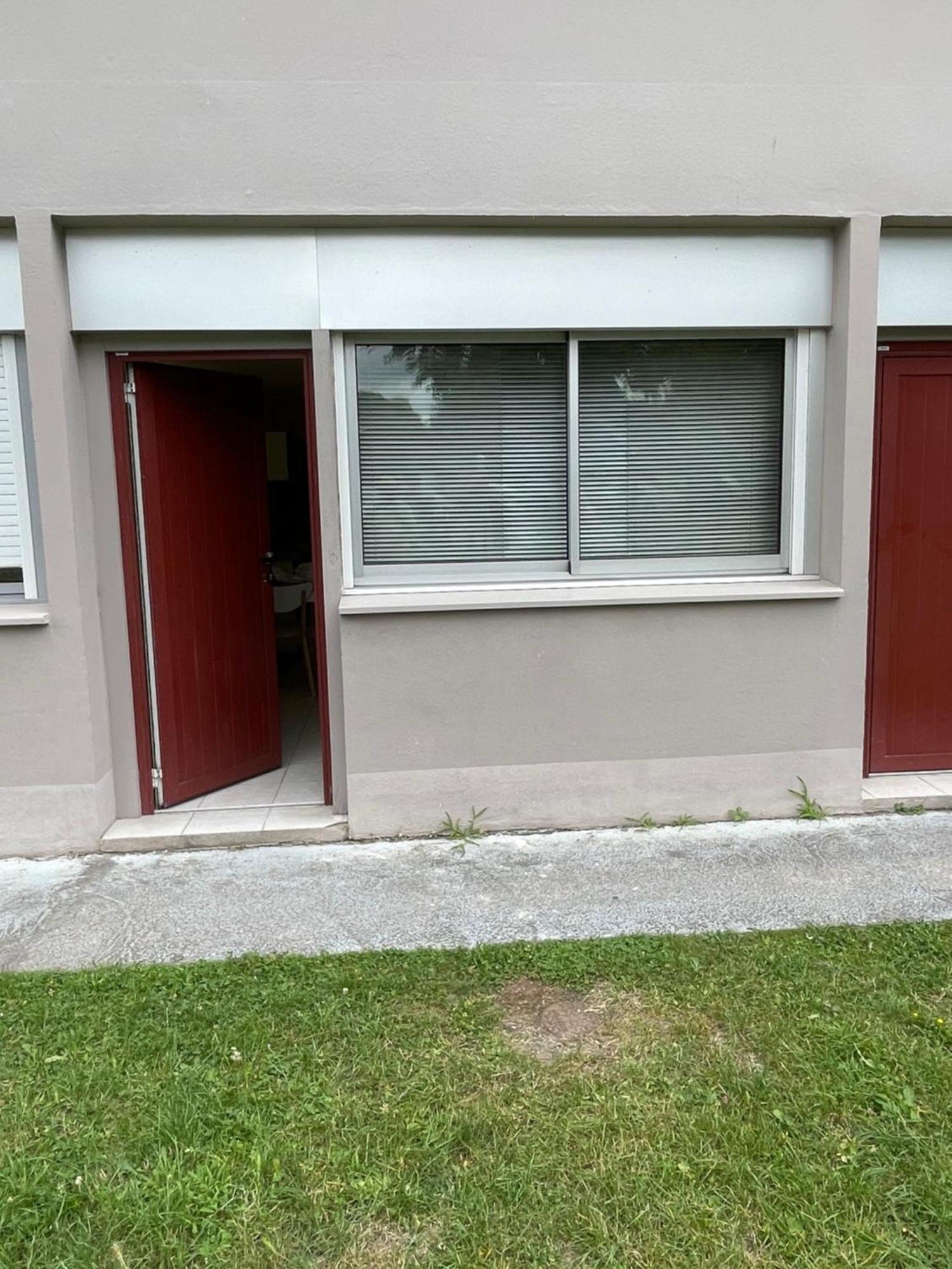 Appartement Ou Studio En Hyper Centre, Pour La Plage Et La Rue Pietonne Il Suffit De Traverser La Rue , Voir La Photo Principale Andernos-les-Bains ภายนอก รูปภาพ