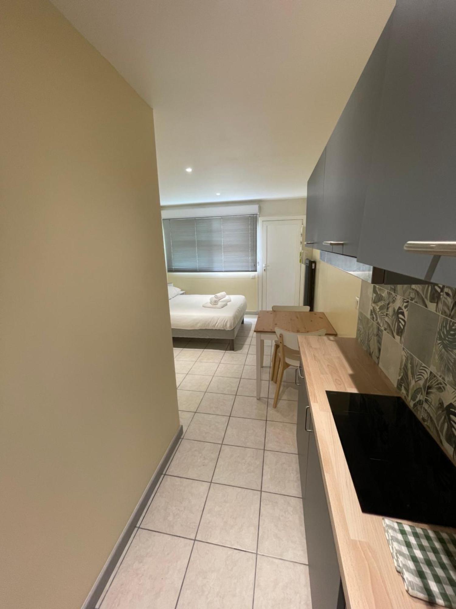 Appartement Ou Studio En Hyper Centre, Pour La Plage Et La Rue Pietonne Il Suffit De Traverser La Rue , Voir La Photo Principale Andernos-les-Bains ภายนอก รูปภาพ